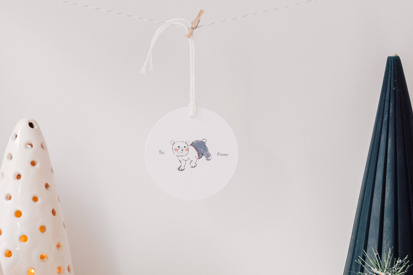 Peace - Set of 10 Gift Tags with String