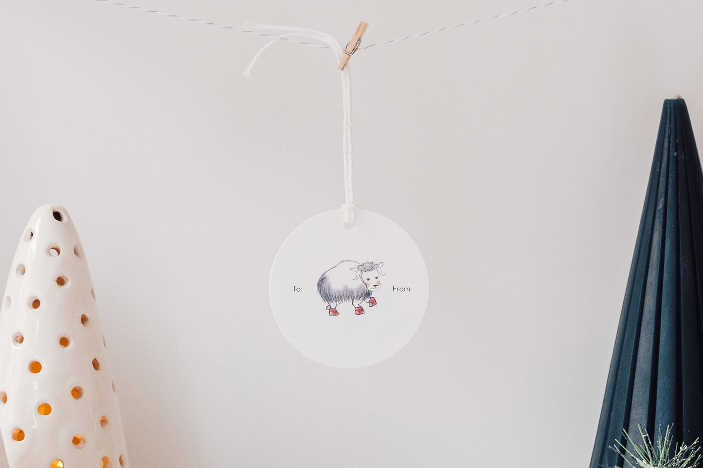 Peace - Set of 10 Gift Tags with String